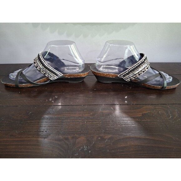 NWOB Reaction Kenneth Cole Great Time Rhinestone & Jewels Thong Sandals/Sz. 9M - Picture 2 of 9